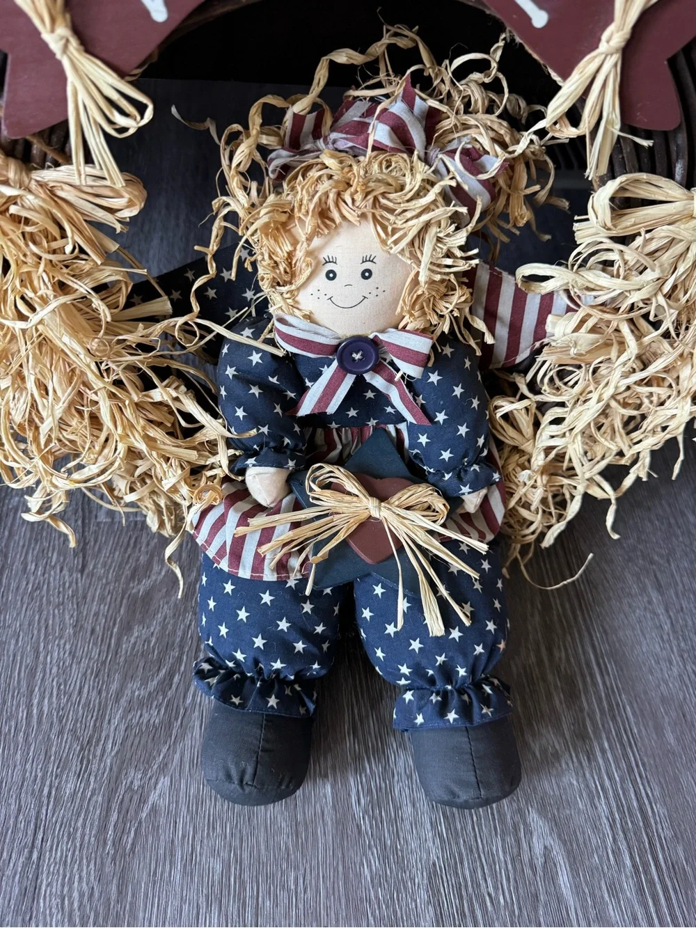 Vintage Folk Art American Doll Door Wreath Stars & Stripes Home Decor Classic
